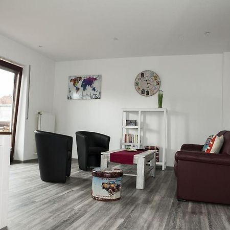 Exklusive Ferienwohnung Mit Balkon, 2 Schlafzimmer Im Haus Sertuerner 아인벡 외부 사진