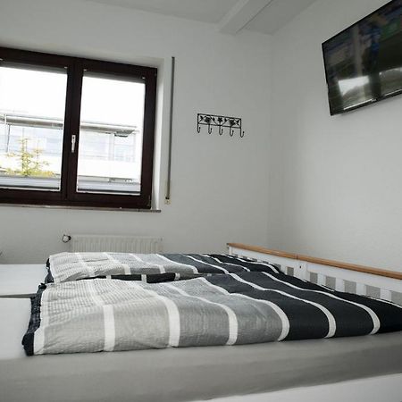 Exklusive Ferienwohnung Mit Balkon, 2 Schlafzimmer Im Haus Sertuerner 아인벡 외부 사진