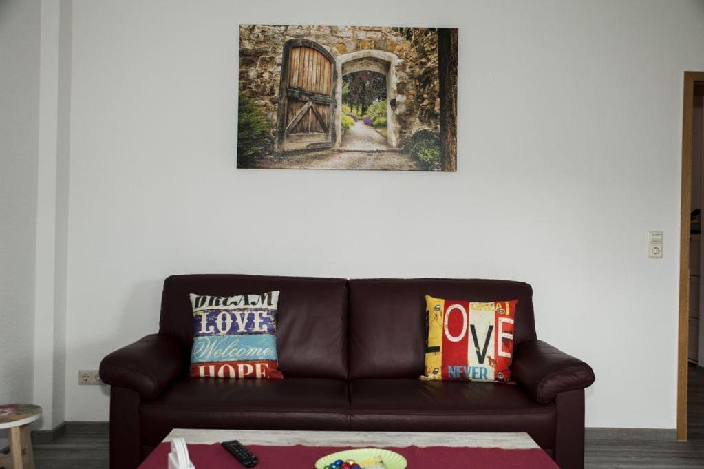 Exklusive Ferienwohnung Mit Balkon, 2 Schlafzimmer Im Haus Sertuerner 아인벡 외부 사진