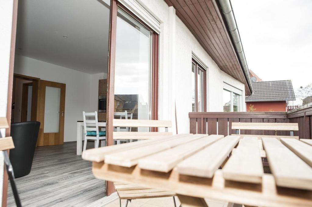 Exklusive Ferienwohnung Mit Balkon, 2 Schlafzimmer Im Haus Sertuerner 아인벡 외부 사진